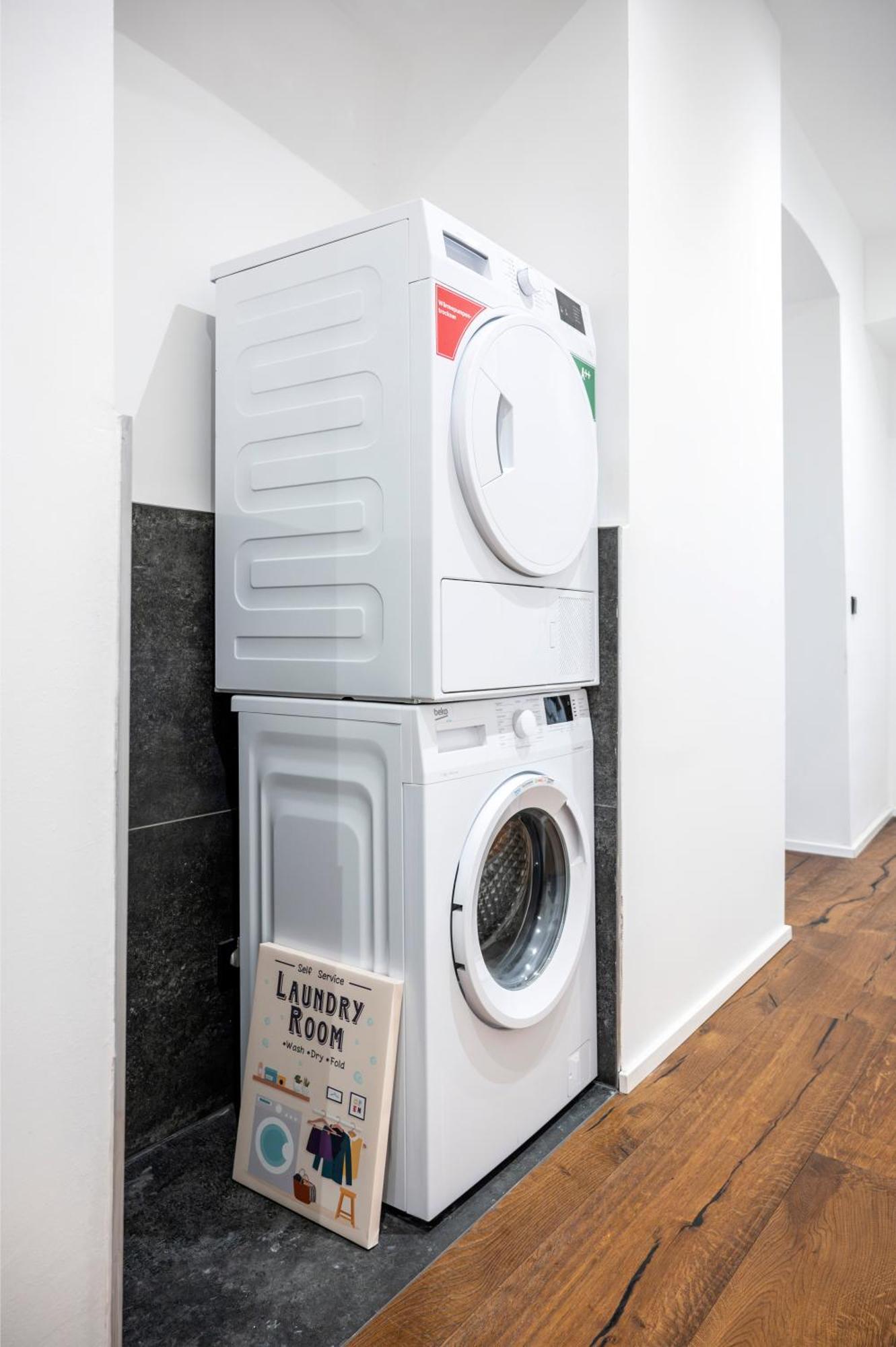 Komfortable Wohnung Schoenbrunn Bécs Kültér fotó